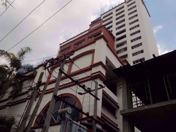 รูปภาพ First Tower