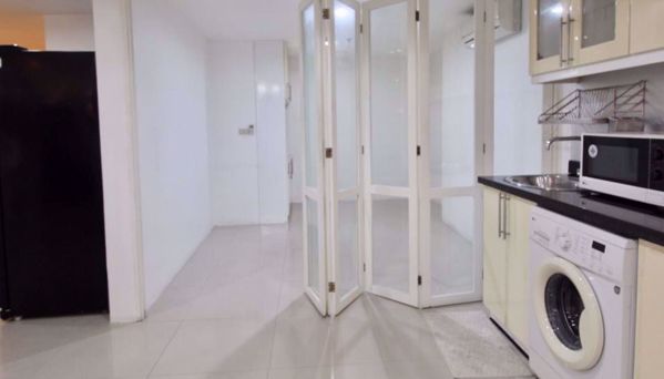 Picture of 3 bed Condo in Las Colinas Khlong Toei Nuea Sub District P002875