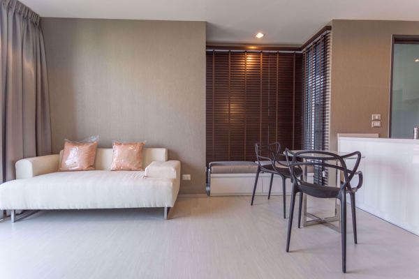 รูปภาพ 1 bed Condo in Rhythm Sukhumvit 42 Phra Khanong Sub District P003298