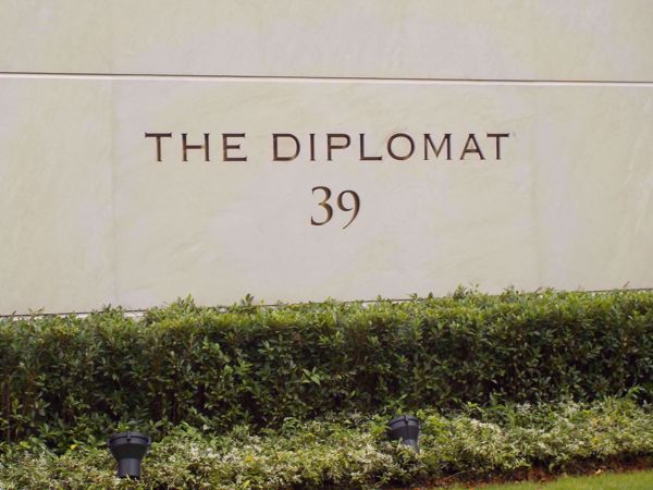 รูปภาพ The Diplomat 39