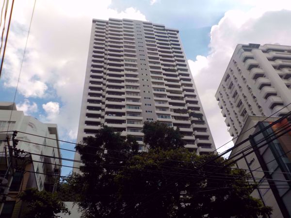 รูปภาพ Wattana Heights