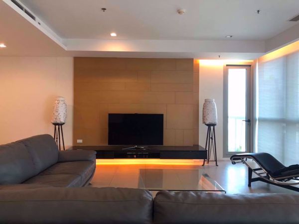 Picture of 2 bed Condo in The River Khlong Ton Sai Sub District C004002