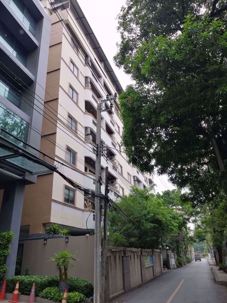 รูปภาพ Sathorn Place (the 18th apartment)