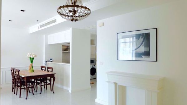 รูปภาพ 2 bed Condo in Athenee Residence Lumphini Sub District C004139