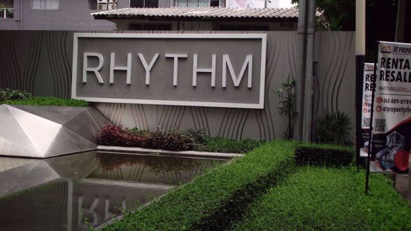 รูปภาพ Rhythm Sathorn - Narathiwas