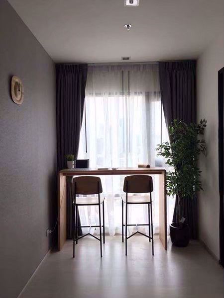 Picture of 1 bed Condo in Rhythm Sukhumvit 36-38 Phra Khanong Sub District C004302