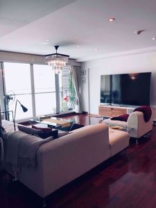 Picture of 2 bed Condo in Urbana Sukhumvit 15 Khlong Toei Nuea Sub District C004905