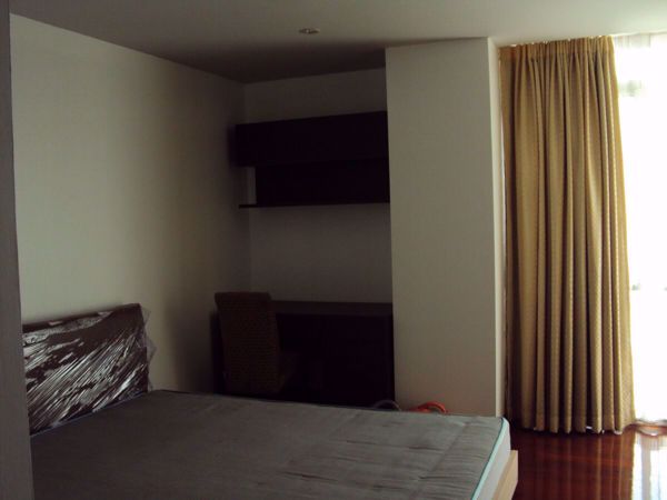 Picture of 2 bed Condo in Urbana Sukhumvit 15 Khlong Toei Nuea Sub District C005134