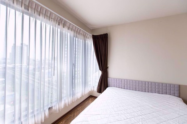 Picture of 2 bed Condo in Onyx Phaholyothin Samsennai Sub District C005188