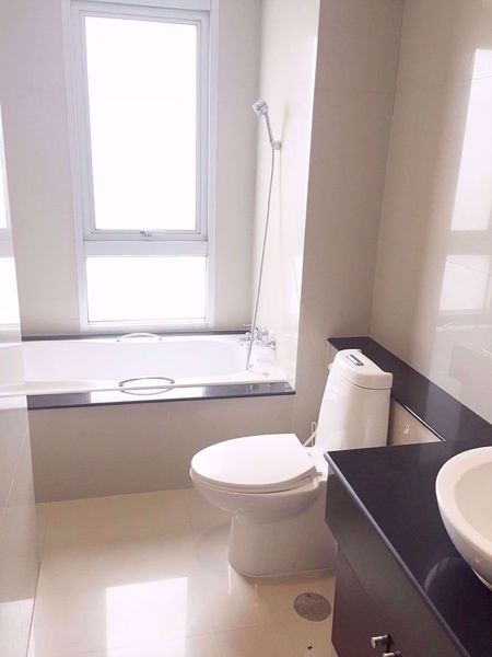 Picture of 3 bed Condo in Nusasiri Grand Khlongtoei District C0005391