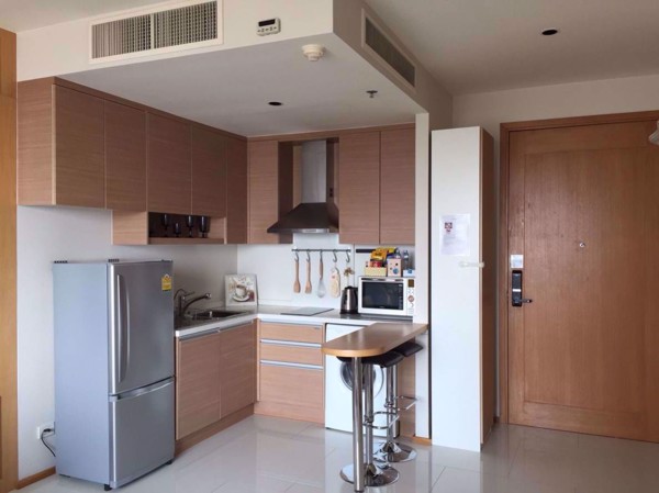 Picture of 1 bed Condo in The Emporio Place Khlongtan Sub District C0005533