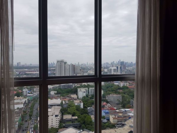 Picture of 2 bed Condo in Sky Walk Condominium Phrakhanongnuea Sub District C0005531