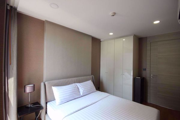 รูปภาพ 2 bed Condo in Klass Condo Langsuan Lumphini Sub District C05586