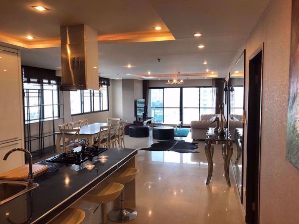 รูปภาพ 2 bed Condo in Baan Prompong Khlong Tan Nuea Sub District C05609