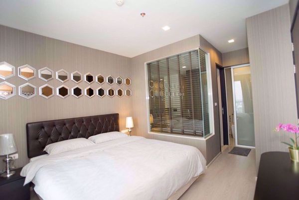 รูปภาพ 1 bed Condo in Rhythm Sukhumvit 44 Khlongtoei District C05628