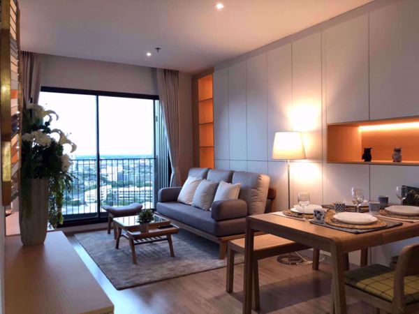 รูปภาพ 2 bed Condo in RHYTHM Ekkamai Watthana District C05657