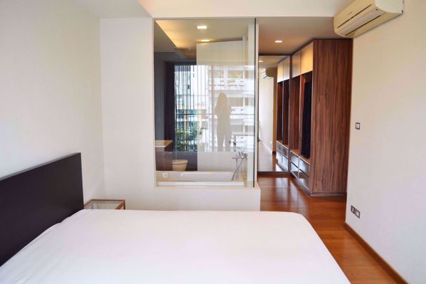 Picture of 2 bed Condo in Via 31 Watthana District C05677