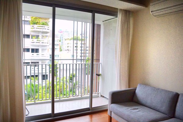 Picture of 2 bed Condo in Via 31 Watthana District C05677