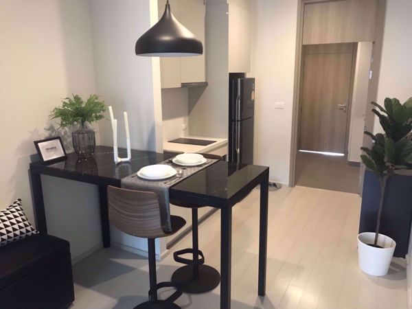 รูปภาพ 1 bed Condo in Noble Ploenchit Lumphini Sub District C05678