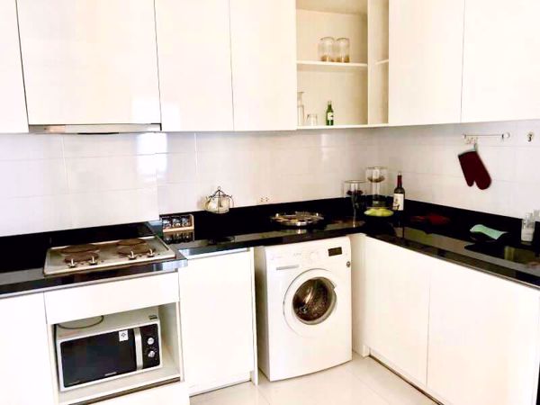 Picture of 4 bed Condo in The Bloom Sukhumvit 71 Watthana District C05682