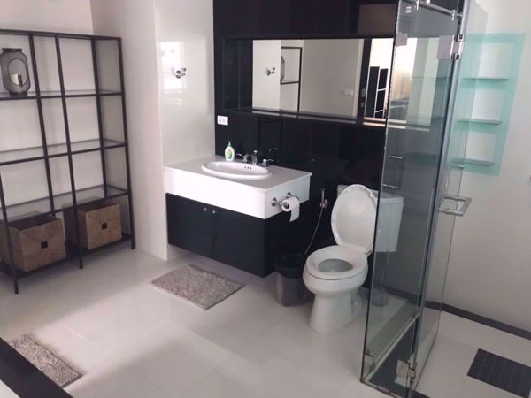 รูปภาพ 2 bed Condo in The Address Chidlom Lumphini Sub District C05683