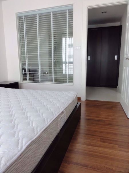 Picture of 1 bed Condo in The Surawong Bang Rak District C05700