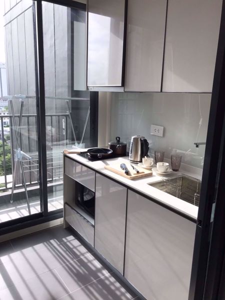 Picture of 1 bed Condo in C Ekkamai Khlong Tan Nuea Sub District C05705