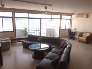 Picture of 3 bed Condo in S.L.D. Condo Bang Rak District C05708