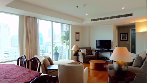 Picture of 3 bed Condo in Baan Siri Thirty One Khlong Toei Nuea Sub District C05826