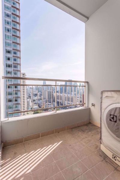 Picture of 3 bed Condo in Circle Condominium Makkasan Sub District C05846