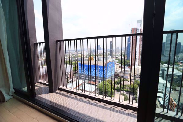 รูปภาพ 2 bed Condo in Noble Reveal Watthana District C05864