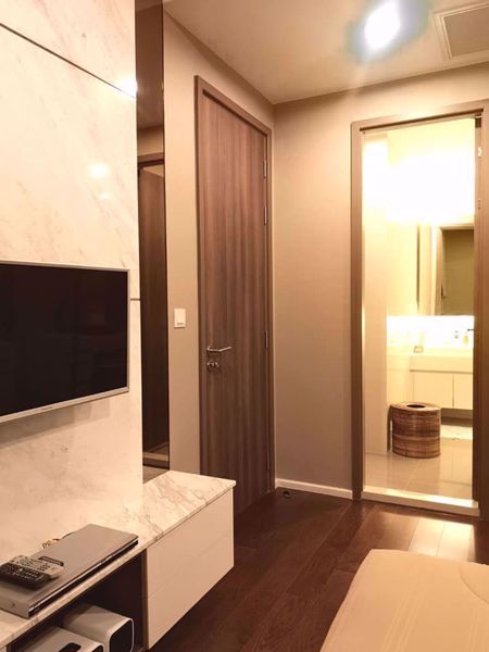 Picture of 1 bed Condo in Menam Residences Wat Phraya Krai Sub District C05871