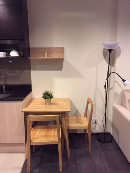 Picture of 1 bed Condo in Edge Sukhumvit 23 Khlong Toei Nuea Sub District C05873