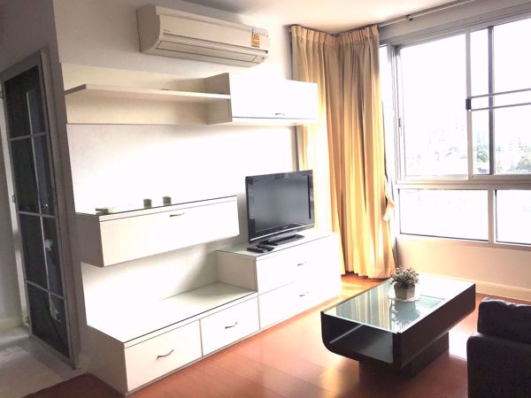 Picture of 1 bed Condo in Sathorn Plus - By The Garden Chong Nonsi Sub District C06008