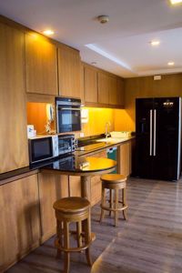 Picture of 4 bed Condo in The Room Sukhumvit 40 Phra Khanong Sub District C05969