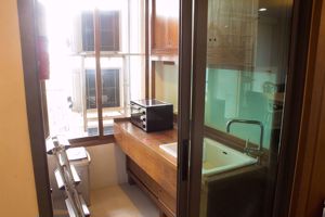 Picture of 4 bed Condo in The Room Sukhumvit 40 Phra Khanong Sub District C05969