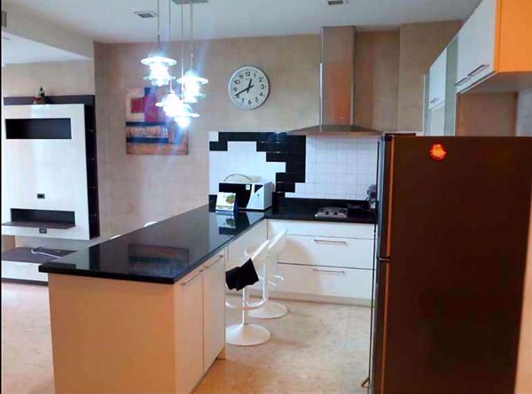 Picture of 2 bed Condo in Nusasiri Grand Khlongtoei District C06035