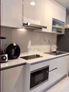 Picture of 1 bed Condo in Baan Nonsi Sathon District C06056