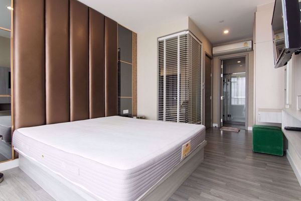 Picture of 1 bed Condo in The Room Rama 4 Pathumwan District C004145