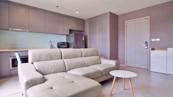 รูปภาพ 2 bed Condo in Rhythm Sukhumvit 36-38 Phra Khanong Sub District C06088