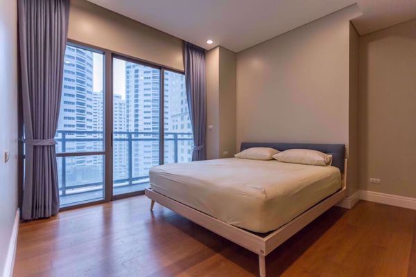 Picture of 2 bed Condo in Bright Sukhumvit 24 Khlongtan Sub District C06107