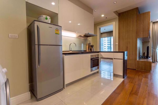 Picture of 2 bed Condo in Bright Sukhumvit 24 Khlongtan Sub District C06127