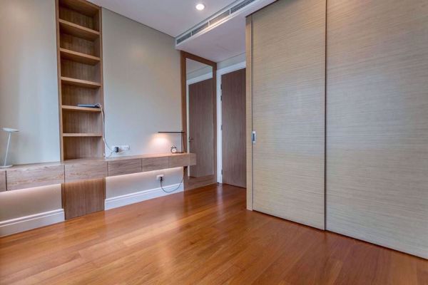 Picture of 2 bed Condo in Bright Sukhumvit 24 Khlongtan Sub District C06127