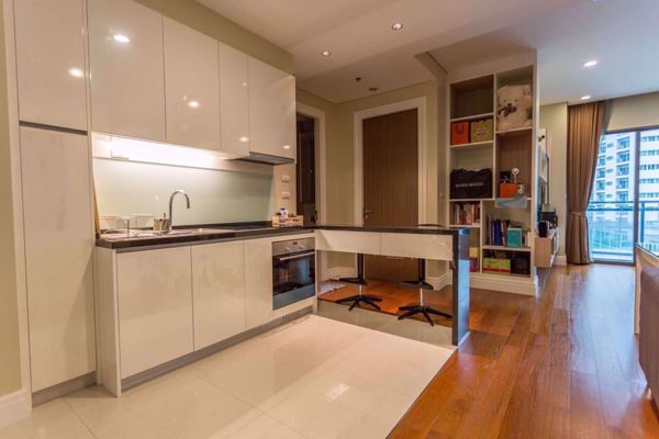 Picture of 2 bed Condo in Bright Sukhumvit 24 Khlongtan Sub District C06128