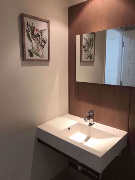 Picture of 1 bed Condo in The Bangkok Sathorn-Taksin Khlong Ton Sai Sub District C06136