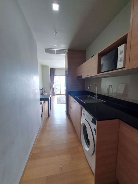 Picture of 1 bed Condo in Noble Revent Ratchathewi District C06141