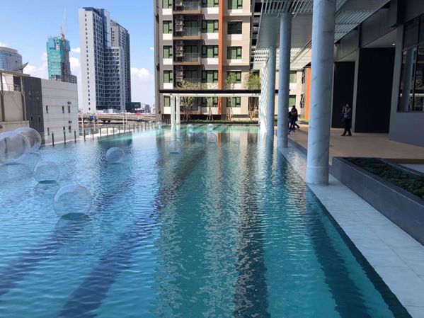 Picture of 1 bed Condo in Life Asoke Huai Khwang District C06170