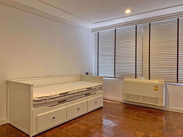 Picture of 2 bed Condo in The Waterford Park Sukhumvit 53 Watthana District C06201