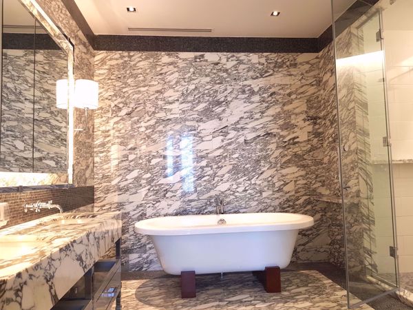 Picture of 2 bed Condo in The Ritz-Carlton Residences at MahaNakhon Bang Rak District C06211