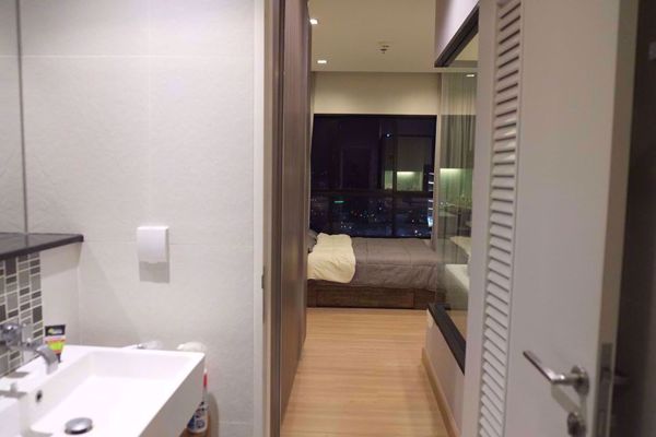 Picture of 1 bed Condo in Urbano Absolute Sathon-Taksin Khlong Ton Sai Sub District C06256